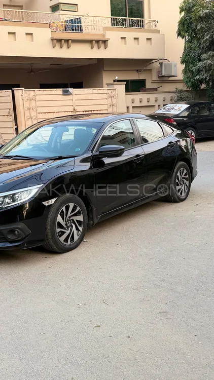 Honda Civic 2016 for Sale in Lahore Honda Civic 2016 for Sale in Lahore Image-3