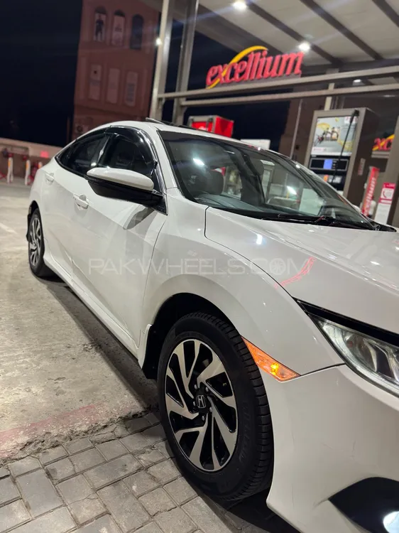 Honda Civic 2016 for Sale in Islamabad Honda Civic 2016 for Sale in Islamabad Image-9