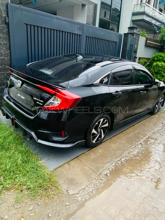 Honda Civic 2017 for Sale in Gujranwala Honda Civic 2017 for Sale in Gujranwala Image-5