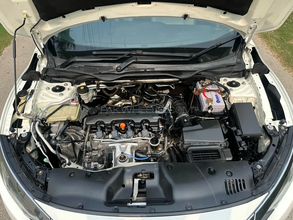 Honda Civic 2017 for Sale in Lahore Honda Civic 2017 for Sale in Lahore Image-15
