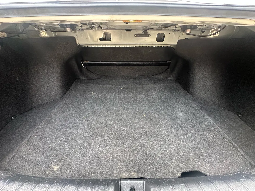 Honda Civic 2017 for Sale in Lahore Honda Civic 2017 for Sale in Lahore Image-17