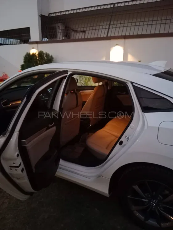 Honda Civic 2019 for Sale in Karachi Honda Civic 2019 for Sale in Karachi Image-8