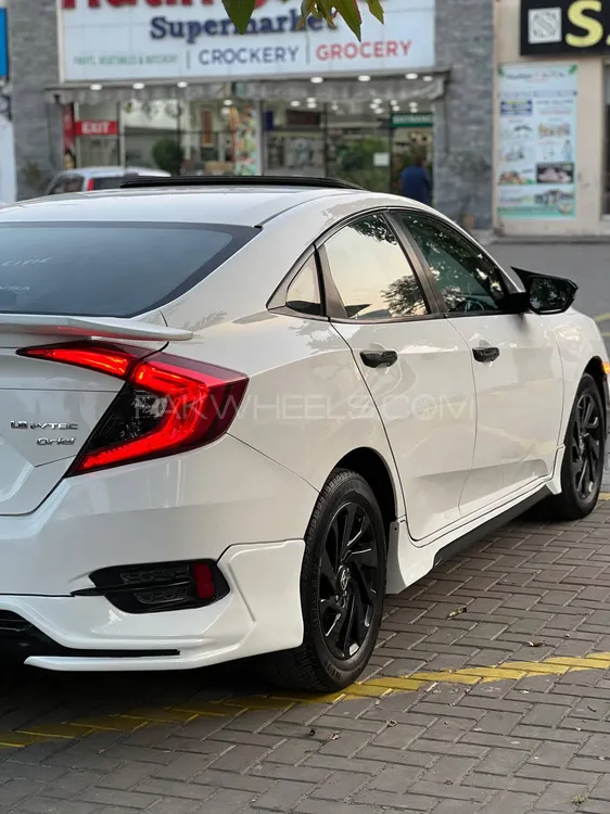 Honda Civic 2019 for Sale in Sialkot Honda Civic 2019 for Sale in Sialkot Image-5