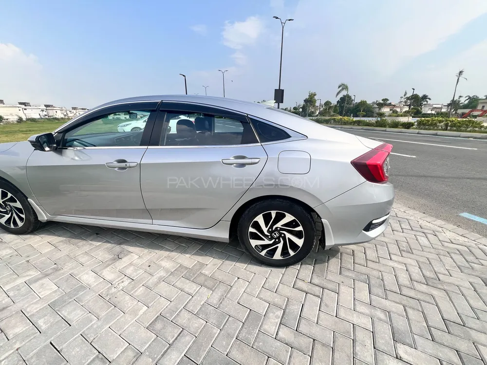 Honda Civic 2019 for Sale in Lahore Honda Civic 2019 for Sale in Lahore Image-10