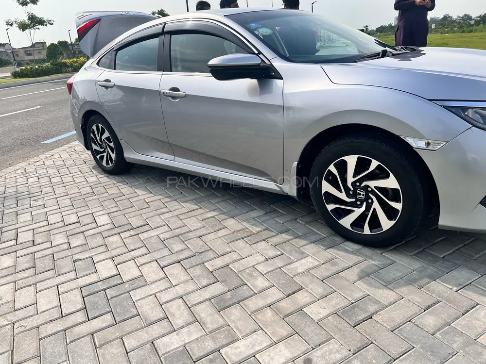 Honda Civic 2019 for Sale in Lahore Honda Civic 2019 for Sale in Lahore Image-11