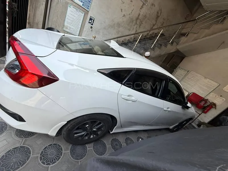 Honda Civic 2021 for Sale in Lahore Honda Civic 2021 for Sale in Lahore Image-5