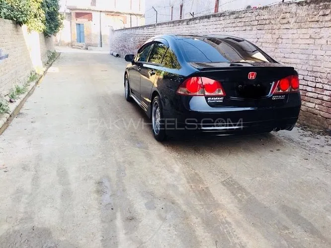Honda Civic 2010 for Sale in Multan Honda Civic 2010 for Sale in Multan Image-4