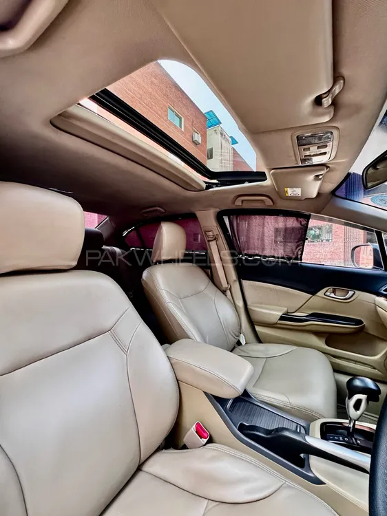 Honda Civic 2014 for Sale in Lahore Honda Civic 2014 for Sale in Lahore Image-12
