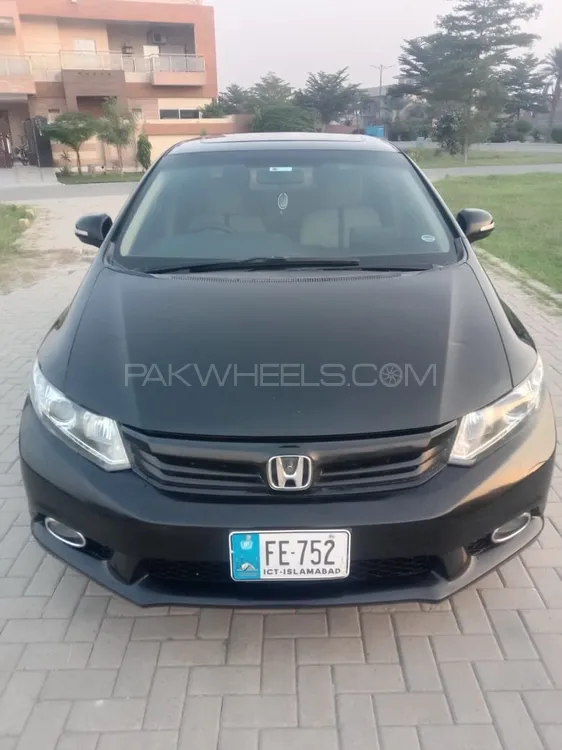 Honda Civic 2015 for Sale in Faisalabad Honda Civic 2015 for Sale in Faisalabad Image-6