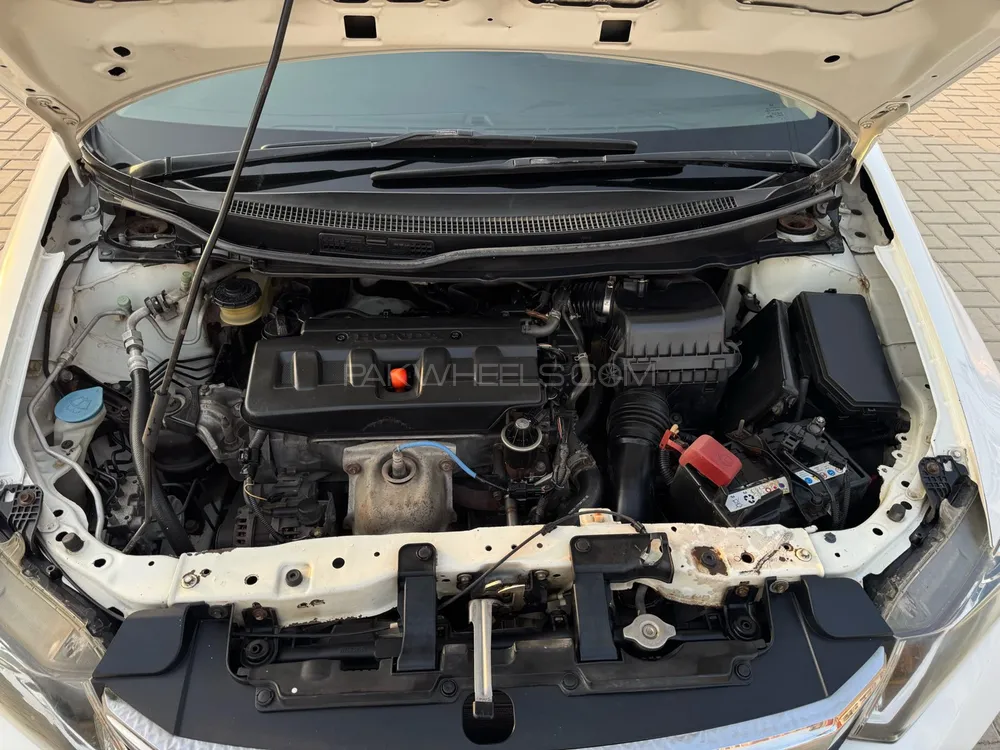 Honda Civic 2013 for Sale in Karachi Honda Civic 2013 for Sale in Karachi Image-16