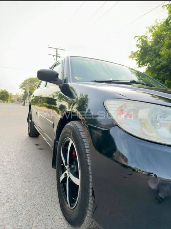 Honda Civic 2004 for Sale in Multan Honda Civic 2004 for Sale in Multan Image-2