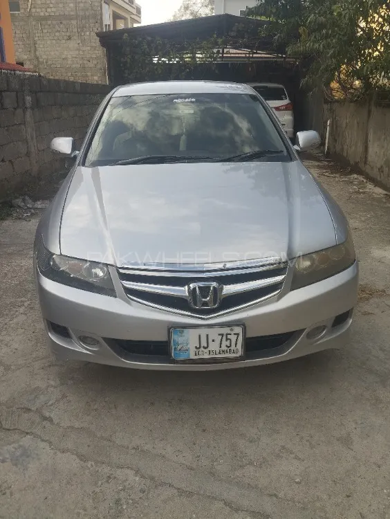 ہونڈا سی آر-زیڈ 2003 for Sale in ایبٹ آباد ہونڈا سی آر-زیڈ 2003 for Sale in ایبٹ آباد Image-12