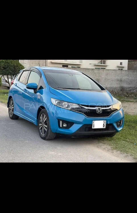 Honda Fit 2013 for Sale in Lahore Honda Fit 2013 for Sale in Lahore Image-2