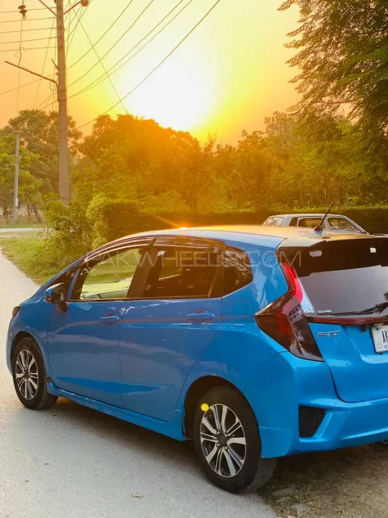 Honda Fit 2014 for Sale in Islamabad Honda Fit 2014 for Sale in Islamabad Image-4