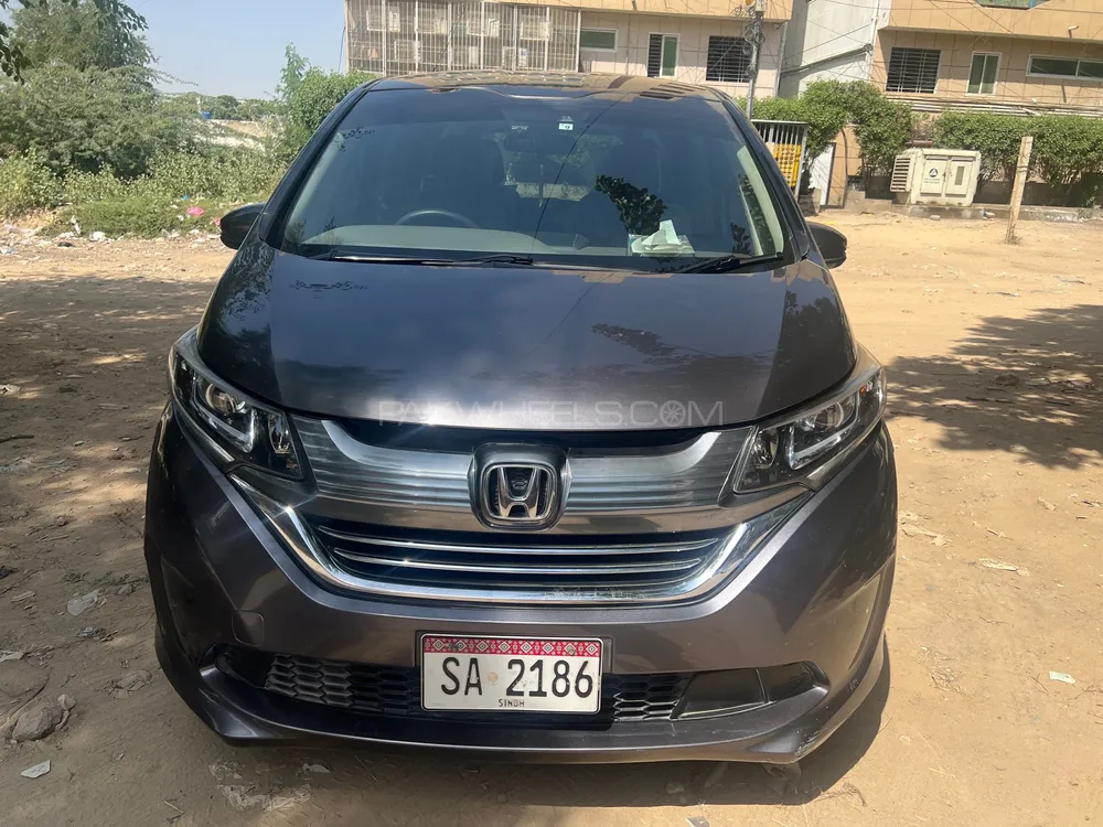 Honda Freed 2017 for Sale in Karachi Honda Freed 2017 for Sale in Karachi Image-1