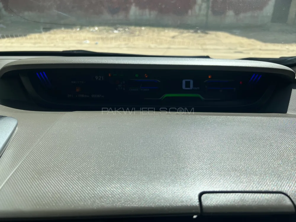 Honda Freed 2017 for Sale in Karachi Honda Freed 2017 for Sale in Karachi Image-8