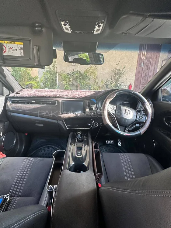 Honda Vezel 2019 for Sale in Karachi Honda Vezel 2019 for Sale in Karachi Image-2
