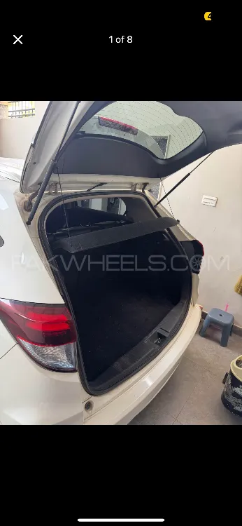 Honda Vezel 2015 for Sale in Multan Honda Vezel 2015 for Sale in Multan Image-8