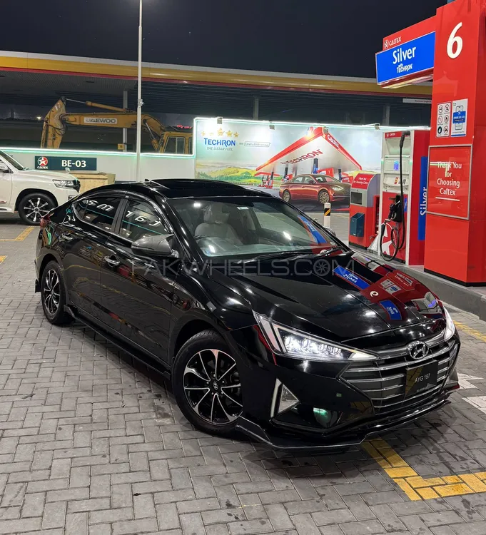 Hyundai Elantra 2021 for Sale in Lahore Image-1