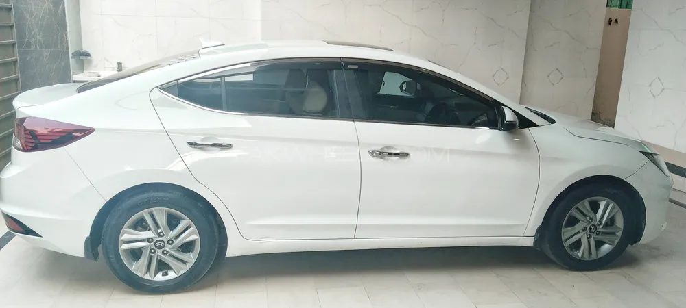 Hyundai Elantra 2021 for Sale in Lahore Hyundai Elantra 2021 for Sale in Lahore Image-7