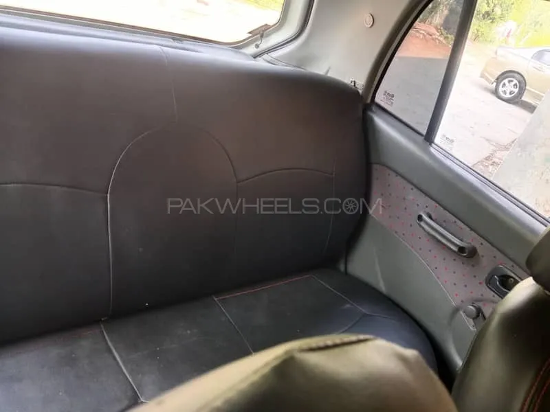 Hyundai Santro 2004 for Sale in Lahore Hyundai Santro 2004 for Sale in Lahore Image-8