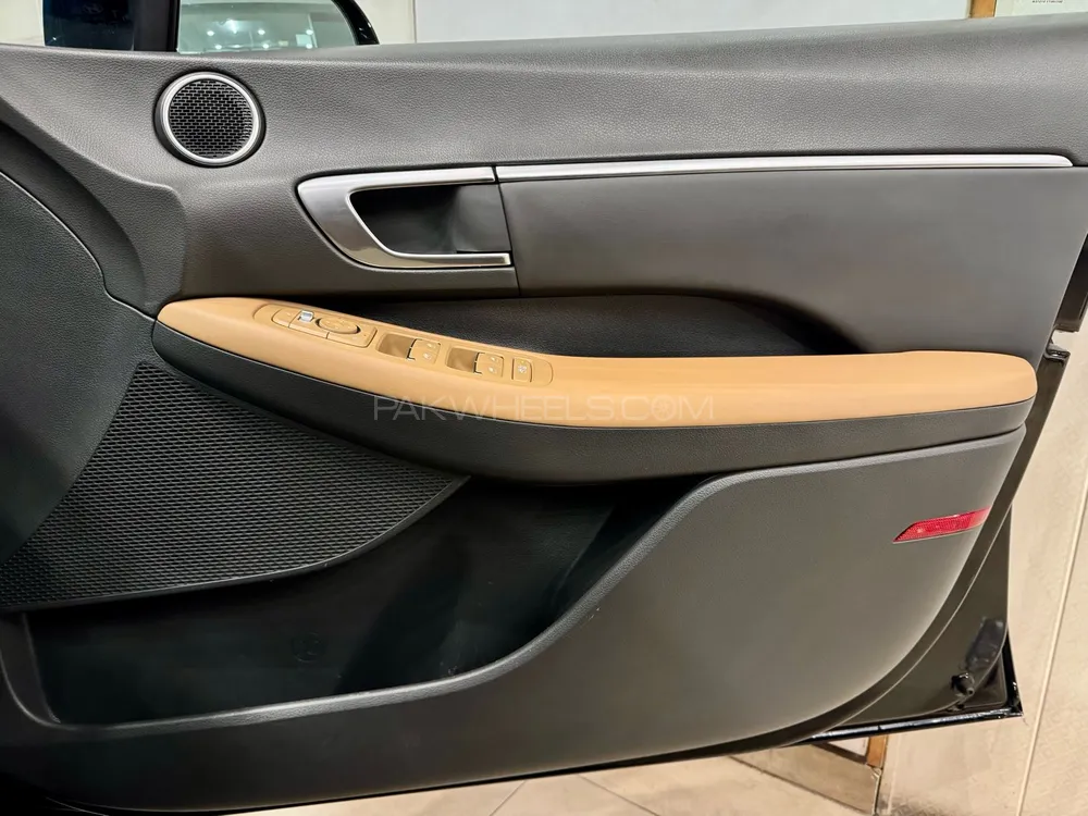 Hyundai Sonata 2024 for Sale in Lahore Hyundai Sonata 2024 for Sale in Lahore Image-7
