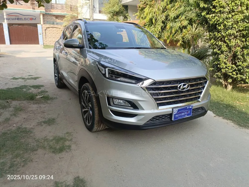 Hyundai Tucson 2023 for Sale in Multan Hyundai Tucson 2023 for Sale in Multan Image-2