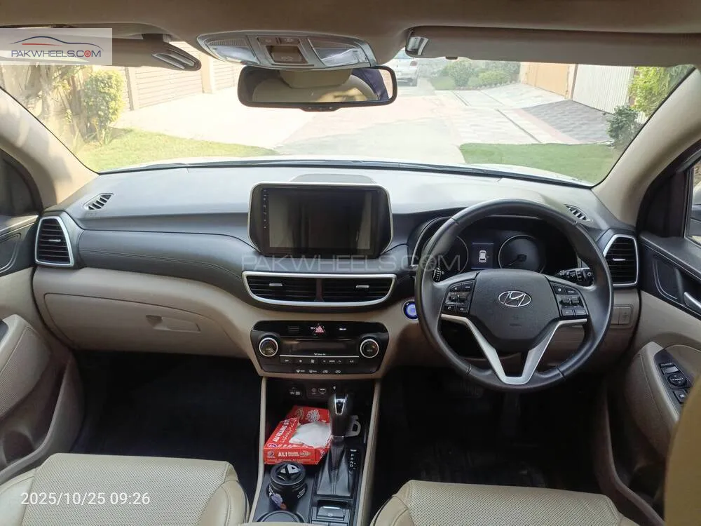 Hyundai Tucson 2023 for Sale in Multan Hyundai Tucson 2023 for Sale in Multan Image-10