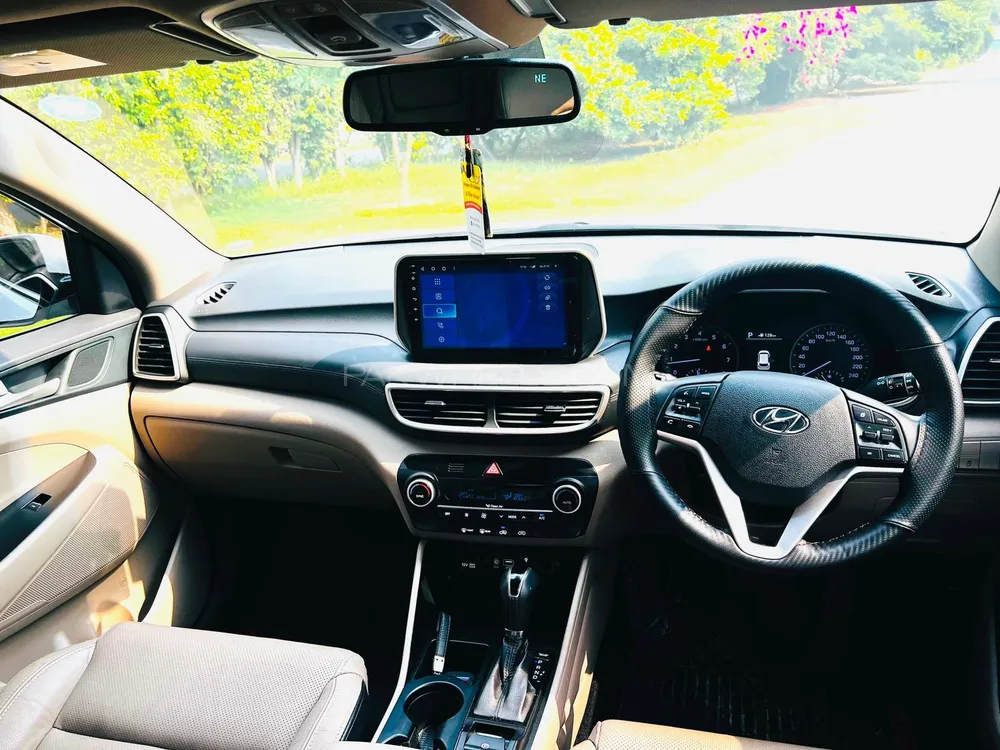 Hyundai Tucson 2023 for Sale in Lahore Hyundai Tucson 2023 for Sale in Lahore Image-8