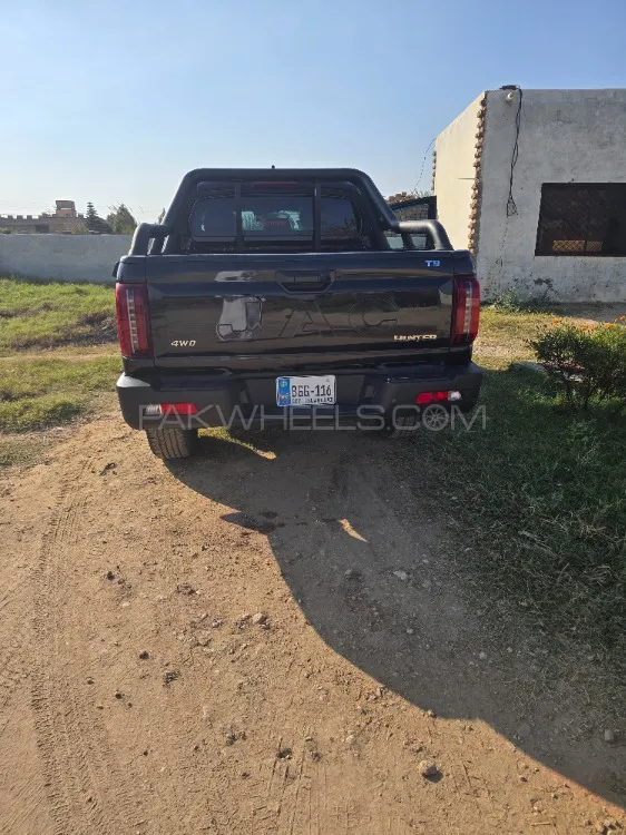 JAC T9 2025 for Sale in Chakwal JAC T9 2025 for Sale in Chakwal Image-3