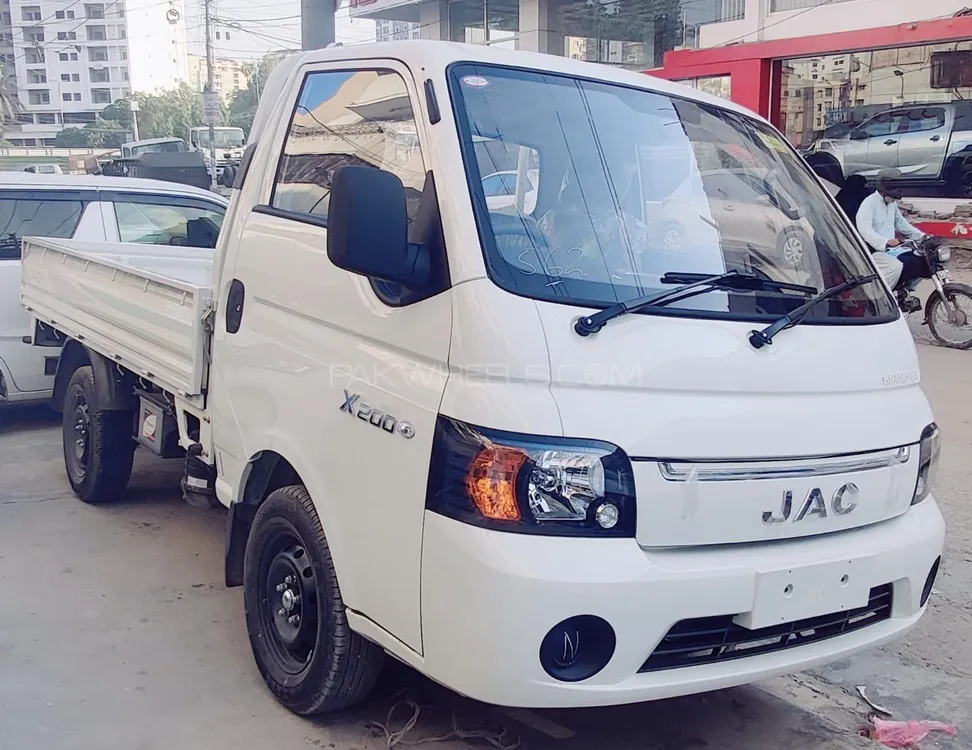 JAC X200 2025 for Sale in Karachi JAC X200 2025 for Sale in Karachi Image-5
