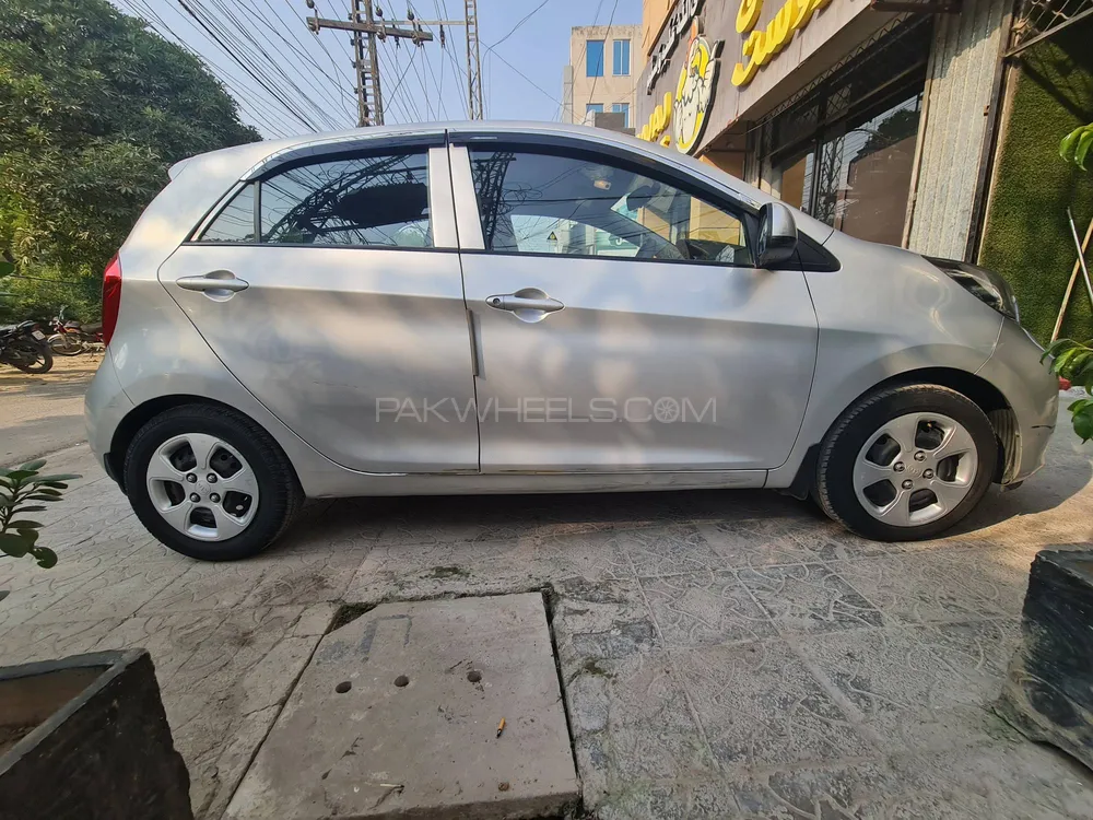 KIA Picanto 2021 for Sale in Lahore KIA Picanto 2021 for Sale in Lahore Image-4