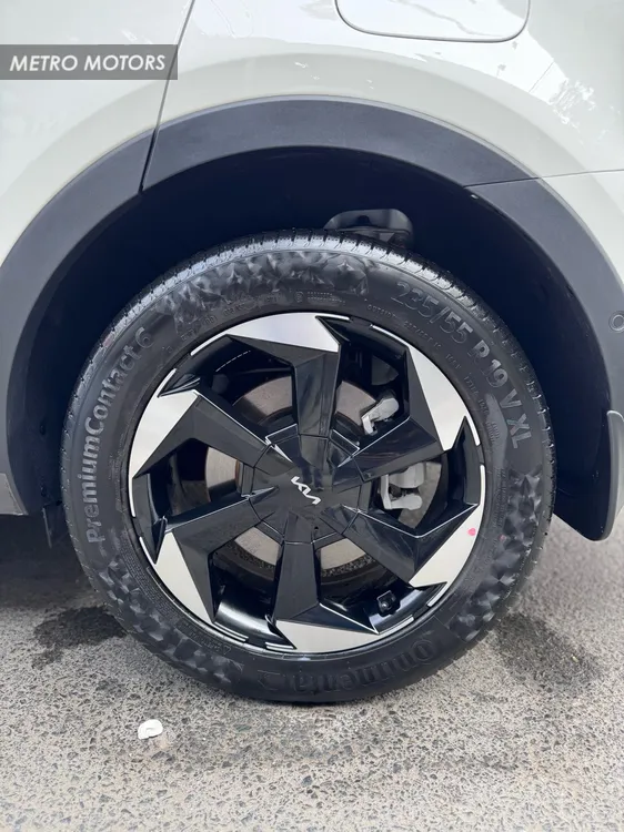 KIA Sorento 2025 for Sale in Lahore KIA Sorento 2025 for Sale in Lahore Image-8