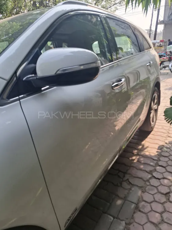 KIA Sorento 2022 for Sale in Lahore KIA Sorento 2022 for Sale in Lahore Image-4