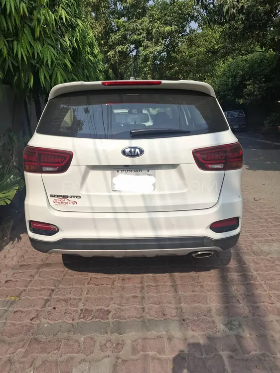 KIA Sorento 2022 for Sale in Lahore KIA Sorento 2022 for Sale in Lahore Image-5