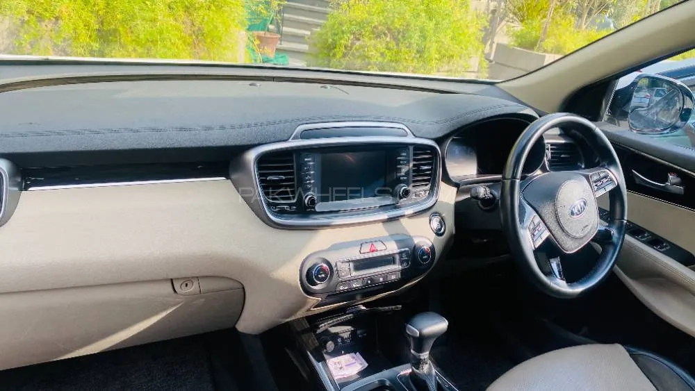 KIA Sorento 2022 for Sale in Islamabad KIA Sorento 2022 for Sale in Islamabad Image-15