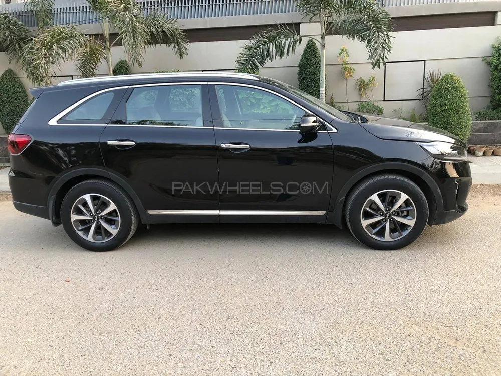 KIA Sorento 2023 for Sale in Karachi KIA Sorento 2023 for Sale in Karachi Image-14
