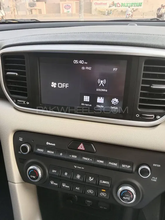 KIA Sportage 2023 for Sale in Gujranwala KIA Sportage 2023 for Sale in Gujranwala Image-5