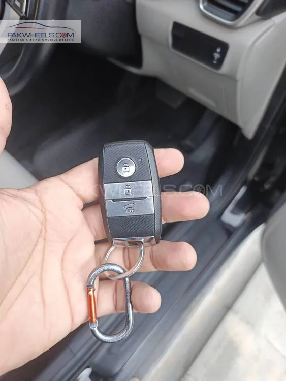 KIA Sportage 2022 for Sale in Karachi KIA Sportage 2022 for Sale in Karachi Image-11