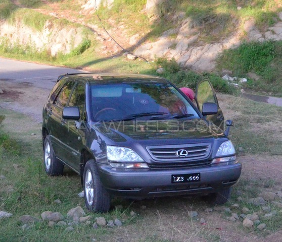 Lexus RX Series 2001 for Sale in Lahore Image-1