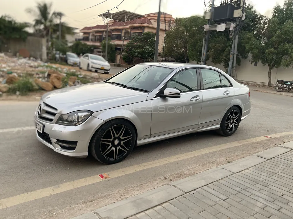 Mercedes Benz C Class 2012 for Sale in Karachi Mercedes Benz C Class 2012 for Sale in Karachi Image-7