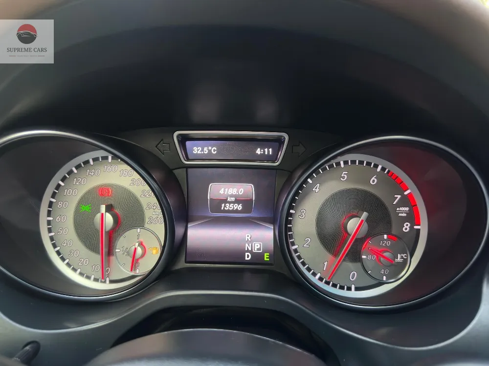 Mercedes Benz GLA Class 2015 for Sale in Karachi Mercedes Benz GLA Class 2015 for Sale in Karachi Image-24
