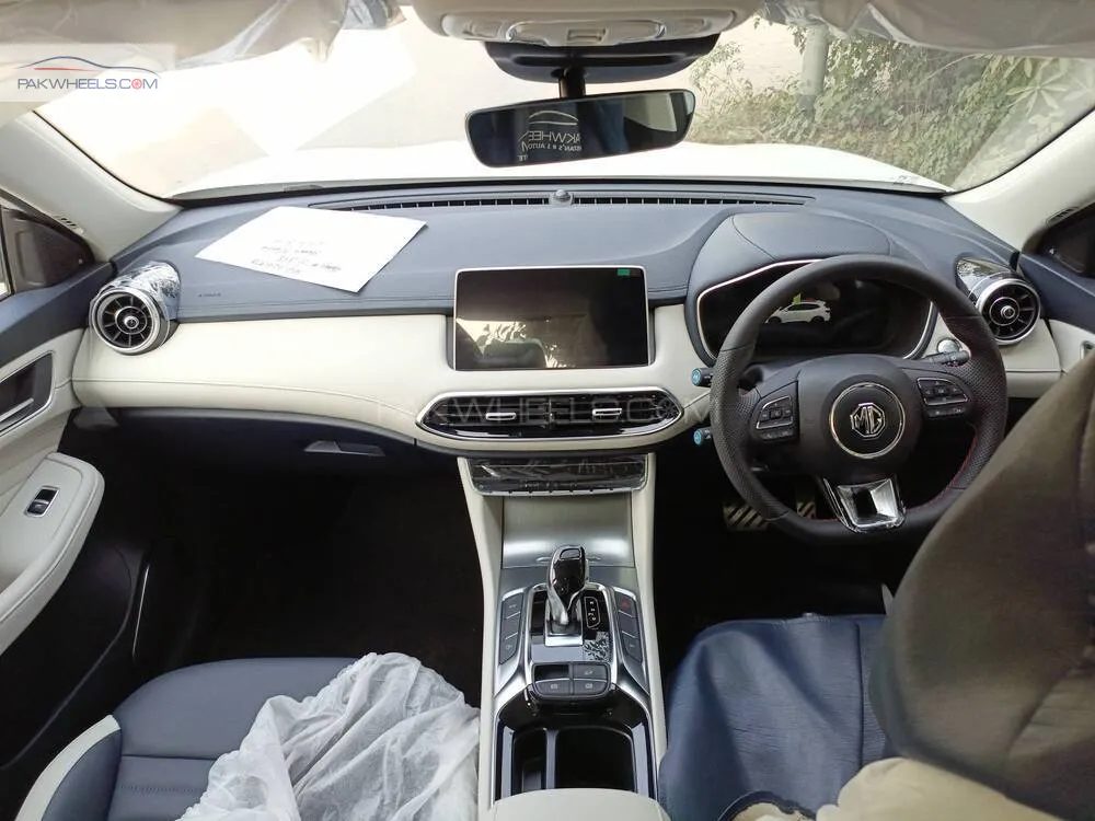 MG HS 2025 for Sale in Faisalabad MG HS 2025 for Sale in Faisalabad Image-9