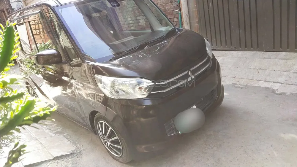 Mitsubishi Ek Wagon 2018 for Sale in Lahore Mitsubishi Ek Wagon 2018 for Sale in Lahore Image-1