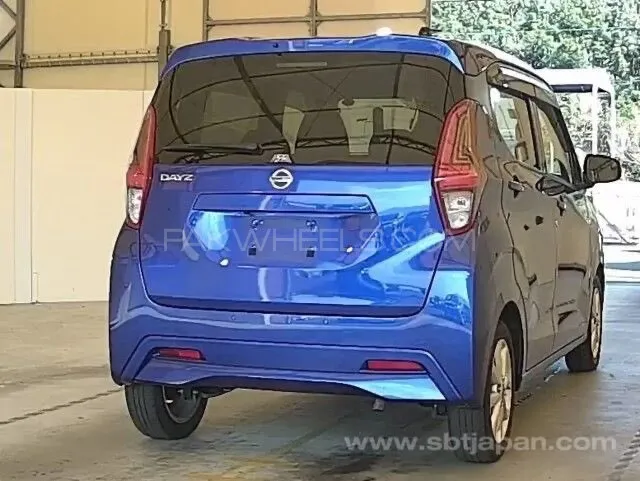 Nissan Dayz 2022 for Sale in Lahore Nissan Dayz 2022 for Sale in Lahore Image-2