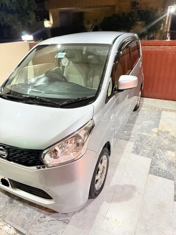 Nissan Dayz 2014 for Sale in Islamabad Nissan Dayz 2014 for Sale in Islamabad Image-6