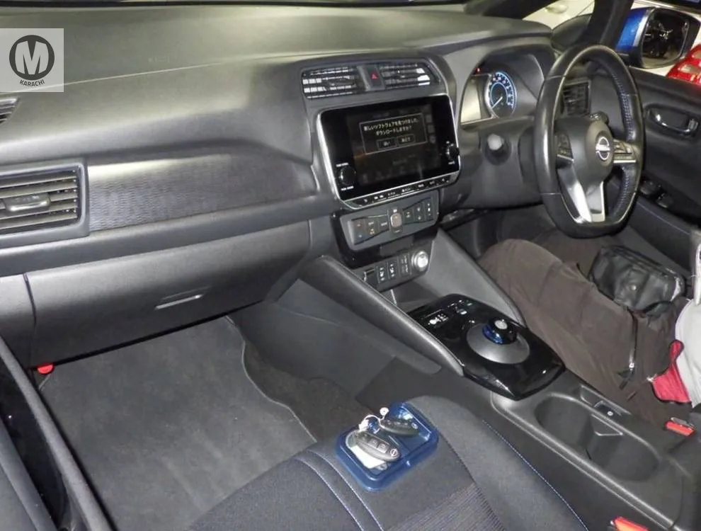 Nissan Leaf 2021 for Sale in Karachi Nissan Leaf 2021 for Sale in Karachi Image-4