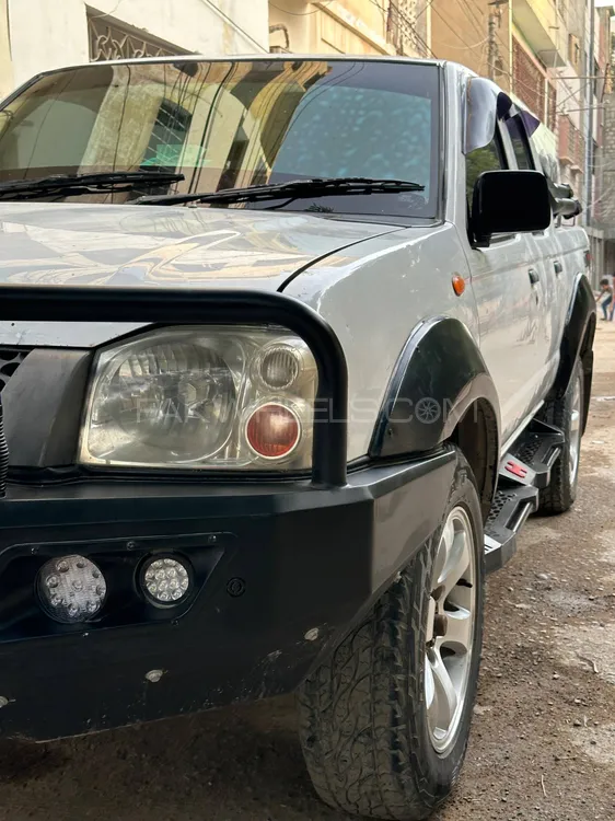 Nissan Navara 2008 for Sale in Karachi Nissan Navara 2008 for Sale in Karachi Image-5