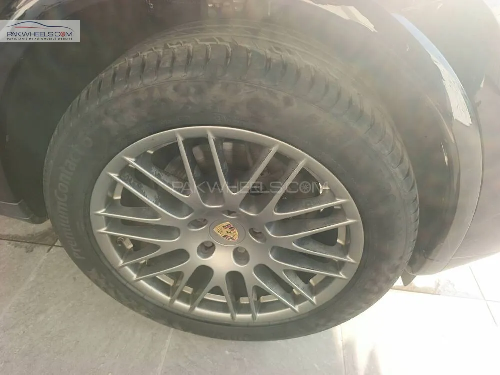 Porsche Cayenne 2017 for Sale in Karachi Porsche Cayenne 2017 for Sale in Karachi Image-14