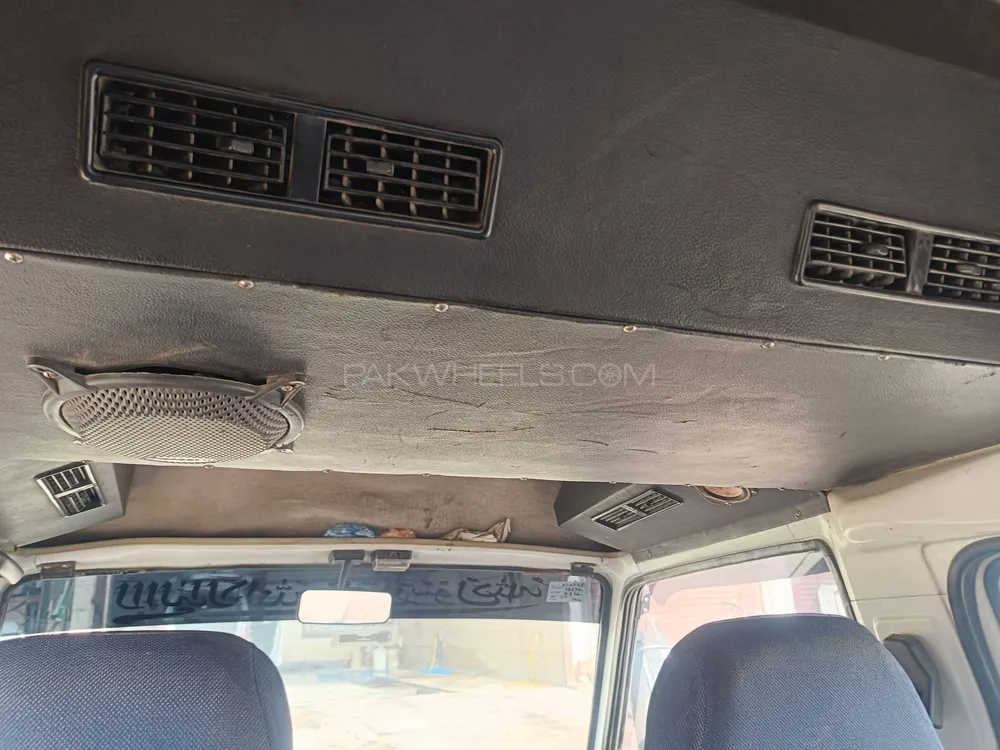 Suzuki Bolan 2017 for Sale in Lahore Suzuki Bolan 2017 for Sale in Lahore Image-5